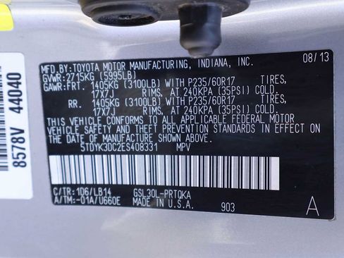 Used 2014 Toyota Sienna XLE FWD image 21