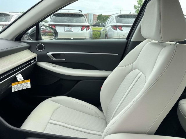 New 2026 Hyundai Sonata Blue FWD image 18