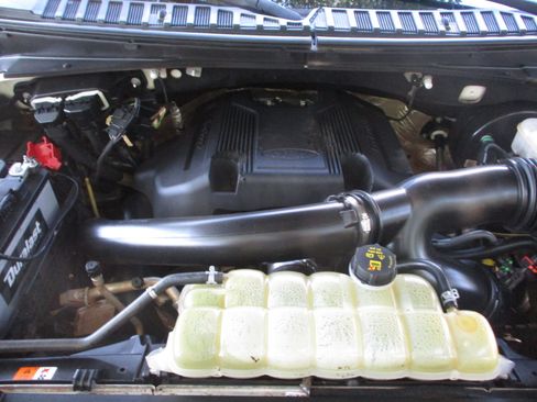 Used 2019 Ford Expedition Max Limited image 14