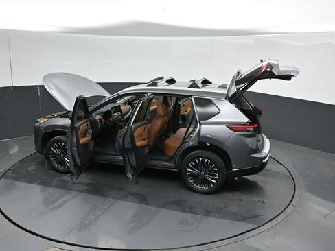 Used 2026 Nissan Rogue Platinum w/ Platinum Premium Package AWD/4WD image 65