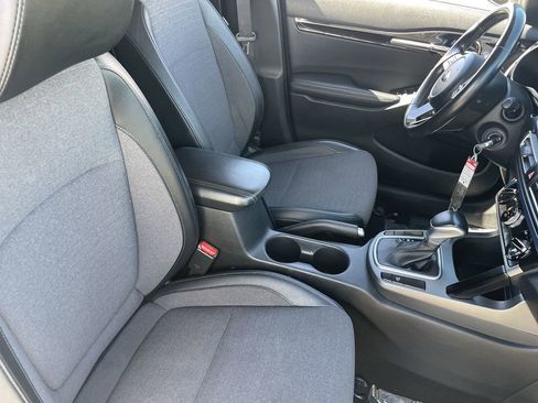 Used 2021 Kia Seltos S image 10