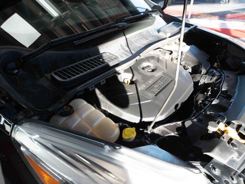 Used 2014 Ford Escape Titanium image 33