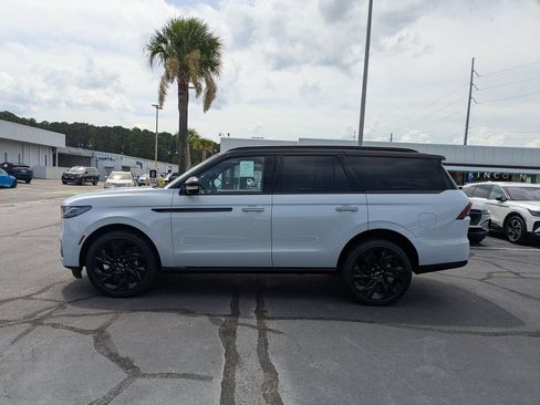 New 2026 Lincoln Navigator Black Label AWD/4WD image 7