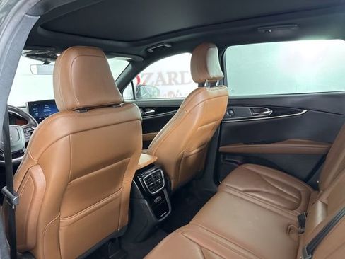 Used 2023 Lincoln Nautilus Reserve w/ Equipment Group 201A image 14