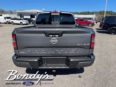 Used 2023 Nissan Frontier SV w/ SV Convenience Package image 13