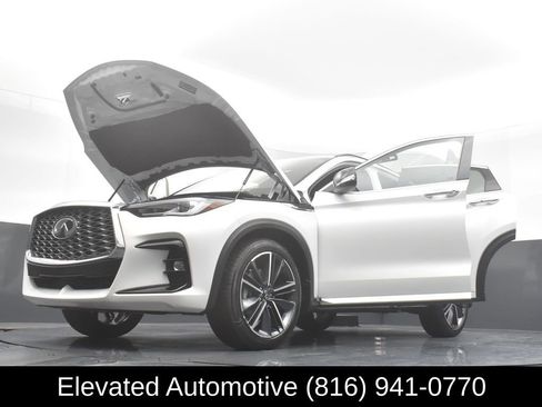 Used 2025 INFINITI QX55 Luxe w/ Cargo Package image 36