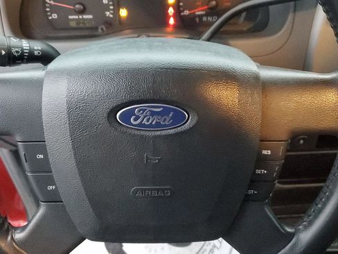 Used 2011 Ford Ranger XLT image 15