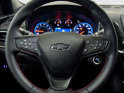 Used 2023 Chevrolet Equinox RS image 26