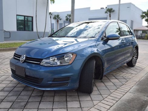 Used 2015 Volkswagen Golf TDI SE image 2