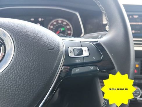 Used 2020 Volkswagen Jetta R-Line FWD image 32