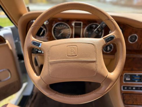 Used 2000 Rolls-Royce Corniche image 14