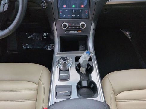 Certified 2022 Ford Edge SEL w/ Convenience Package image 19