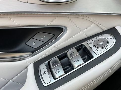 Certified 2021 Mercedes-Benz GLC 43 AMG 4MATIC image 35