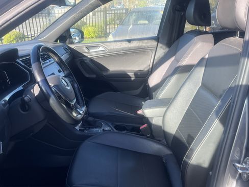 Used 2019 Volkswagen Tiguan SEL Premium R-Line image 5