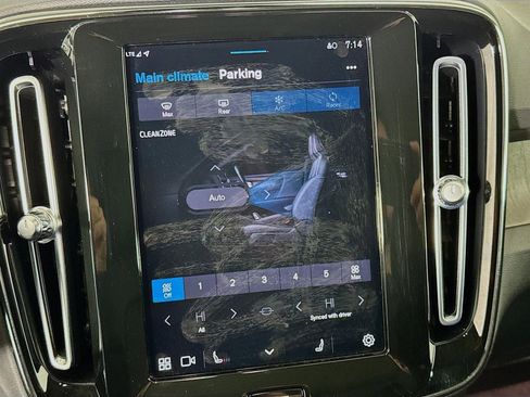 Used 2023 Volvo XC40 B5 Plus w/ Driver Assist Package image 19