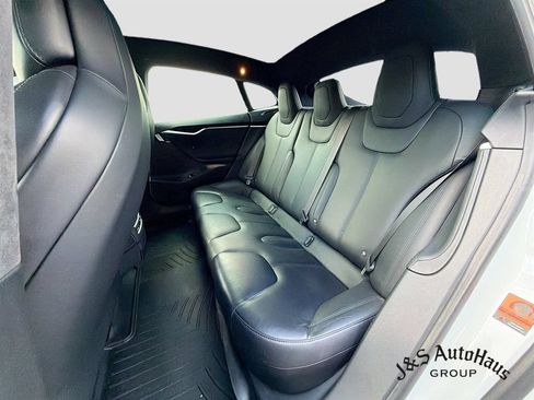 Used 2017 Tesla Model S 75D AWD/4WD image 27
