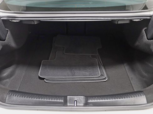 Used 2022 Mercedes-Benz CLA 250 4MATIC image 36