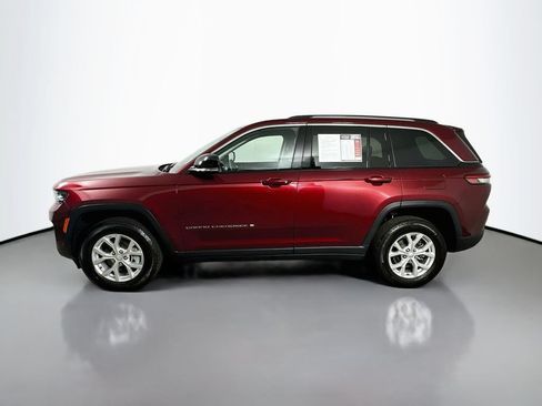 Used 2023 Jeep Grand Cherokee Limited AWD/4WD image 5