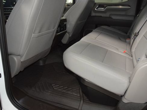 Used 2025 Chevrolet Silverado 1500 LTZ w/ LTZ Premium Package image 42