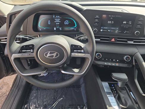New 2026 Hyundai Elantra Blue image 23