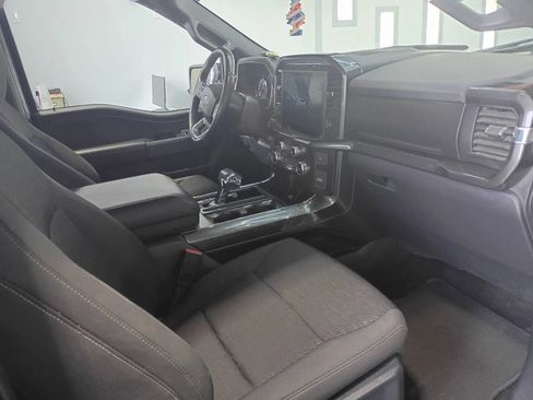 Used 2022 Ford F150 XLT w/ Equipment Group 302A High image 17