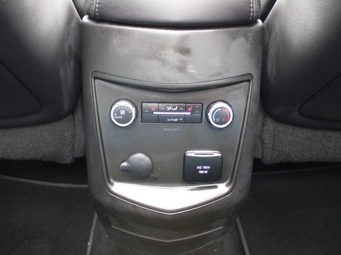 Used 2019 Lincoln MKT AWD image 29