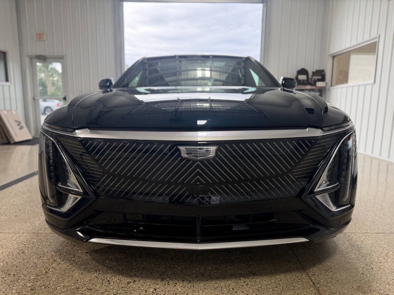 Used 2024 Cadillac Lyriq Tech w/ LPO, Floor Liner Package AWD/4WD image 41