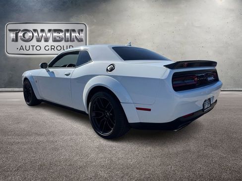 Used 2023 Dodge Challenger R/T Scat Pack RWD image 7