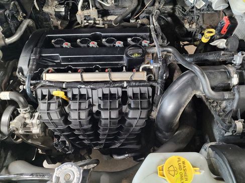 Used 2019 Dodge Journey SE w/ Blacktop Package FWD image 30