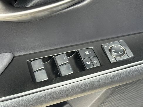 Used 2023 Lexus UX 250h FWD w/ Accessory Package (Z2) image 14