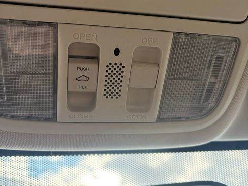 Used 2014 Honda CR-V EX image 41