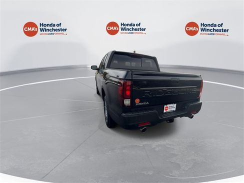 Used 2025 Honda Ridgeline RTL image 8