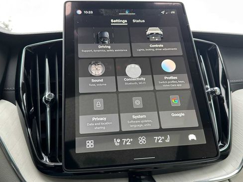 New 2026 Volvo XC60 B5 Ultra w/ Protection Package Premier image 29