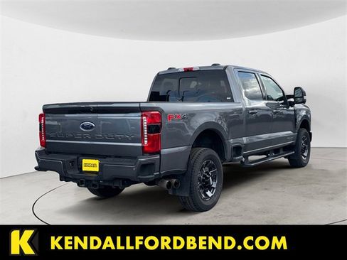 Used 2024 Ford F250 Lariat w/ Sport Appearance Package image 5