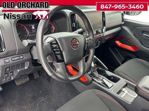 Used 2025 Nissan Frontier PRO-4X w/ Black Accent Package image 14