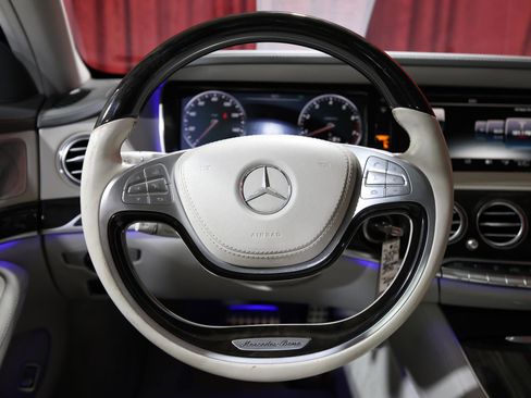 Used 2015 Mercedes-Benz S 550 Sedan image 16