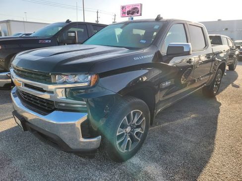 Used 2020 Chevrolet Silverado 1500 LT w/ Texas Edition RWD image 3