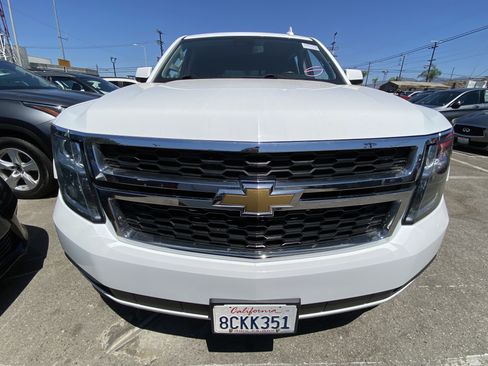 Used 2018 Chevrolet Tahoe LT RWD image 3