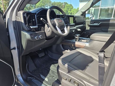 New 2026 GMC Sierra 1500 SLT w/ SLT Premium Plus Package AWD/4WD image 17