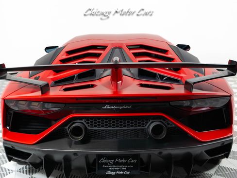 Used 2019 Lamborghini Aventador SVJ AWD/4WD image 19