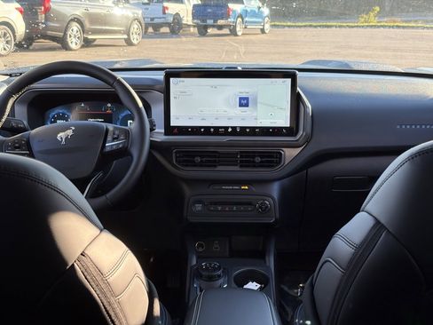 New 2025 Ford Bronco Sport Outer Banks w/ Outer Banks Tech Package+ image 23