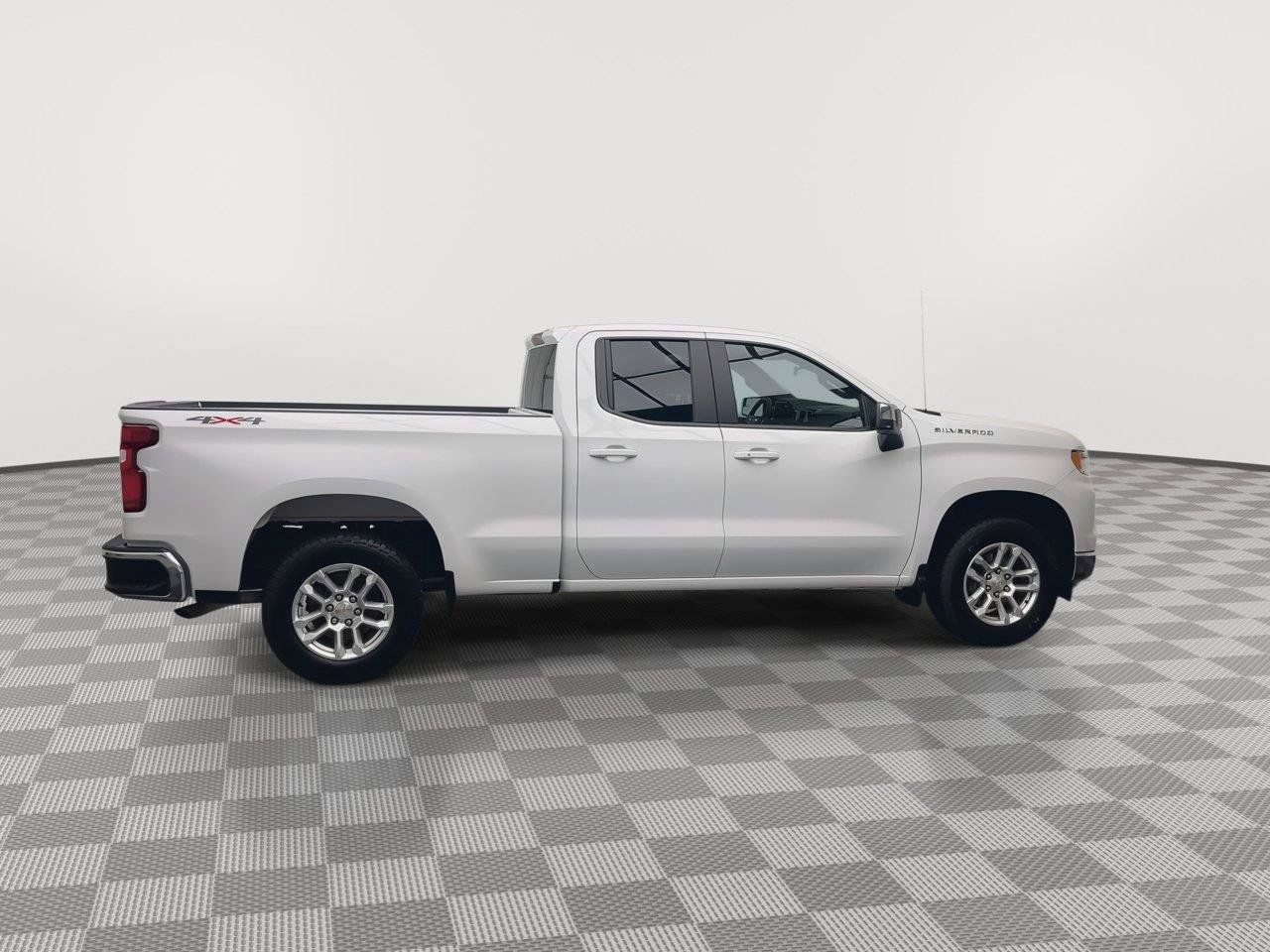 Certified 2023 Chevrolet Silverado 1500 LT AWD/4WD image 42