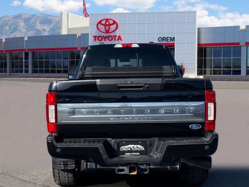 Used 2020 Ford F350 Platinum AWD/4WD image 4