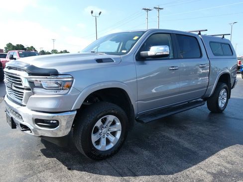 Used 2021 RAM 1500 Laramie w/ Off Road Group AWD/4WD image 8
