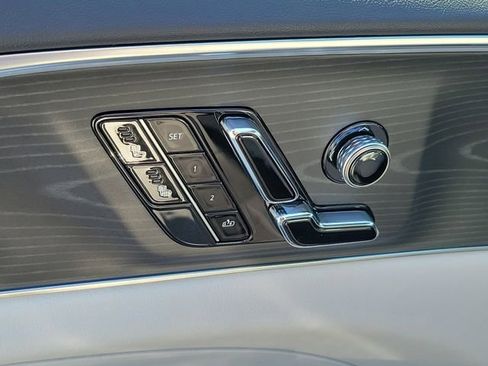 New 2025 Cadillac Lyriq Sport RWD image 20