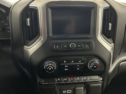 Used 2021 Chevrolet Silverado 1500 Custom AWD/4WD image 18