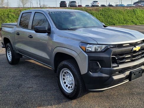 Used 2026 Chevrolet Colorado W/T w/ Advanced Trailering Package image 2