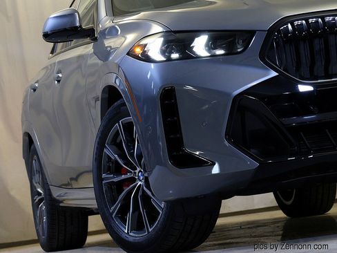 New 2026 BMW X6 xDrive40i w/ Climate Comfort Package image 4