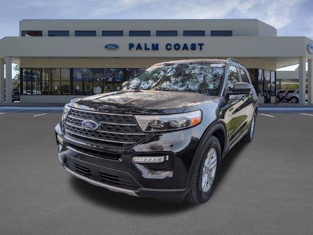 Certified 2023 Ford Explorer XLT w/ Equipment Group 202A RWD image 3