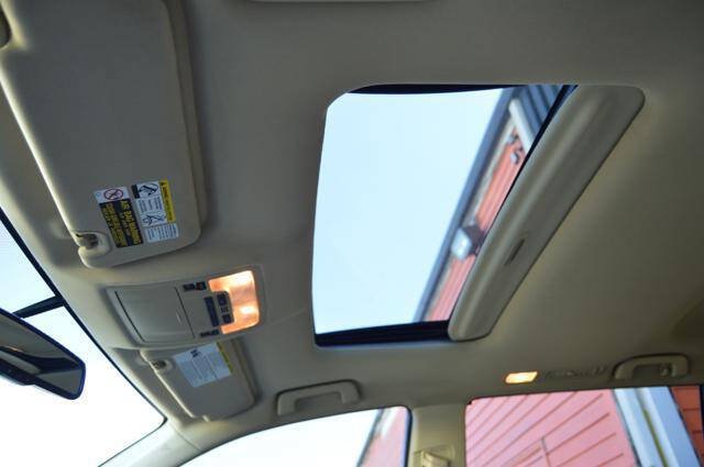 Used 2015 Toyota Highlander XLE FWD image 60